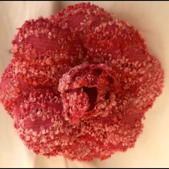 Flower Pin - Picture 2 of 2